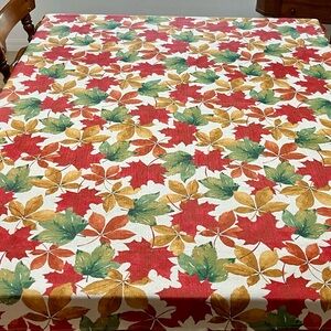 Beautiful Fall leaf themed tablecloth